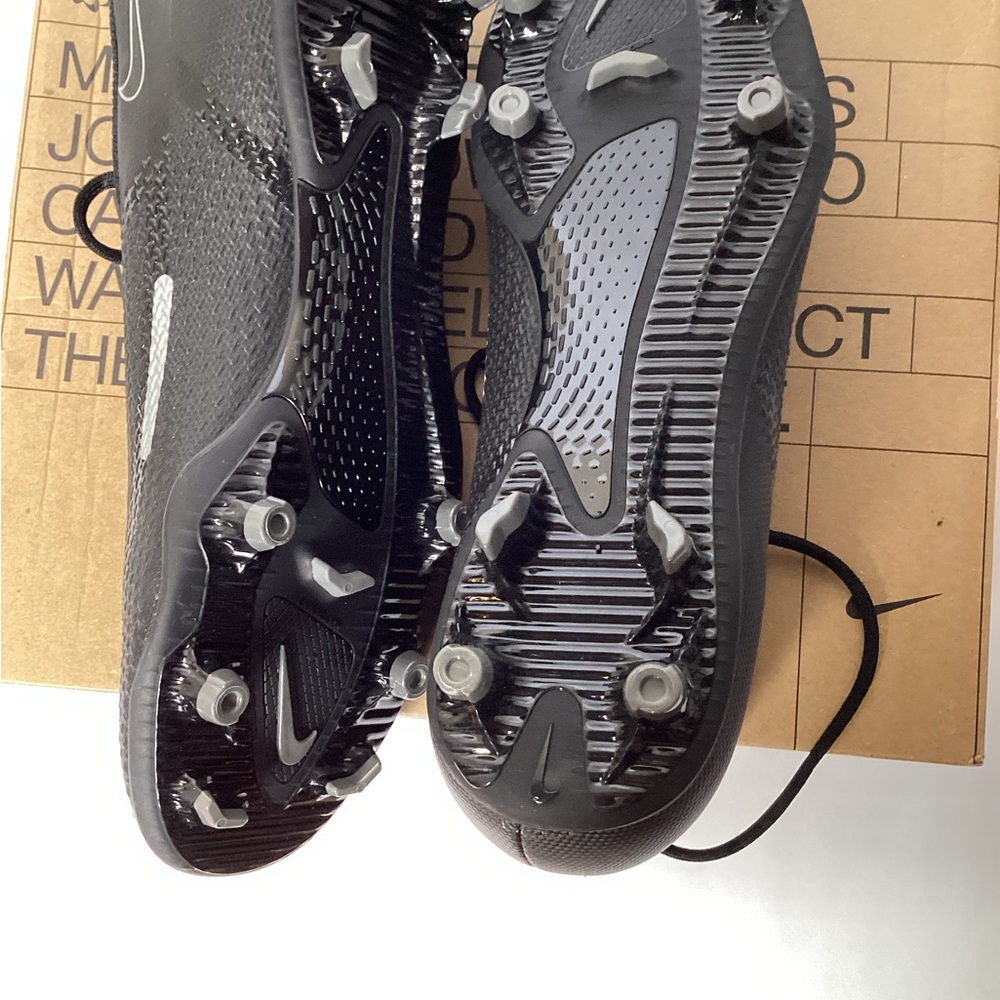 Size 6.5 Mens Nike Phantom GT2 Club MG Soccer Cleats Black Silver DA5640-007 New - Picture 6 of 7